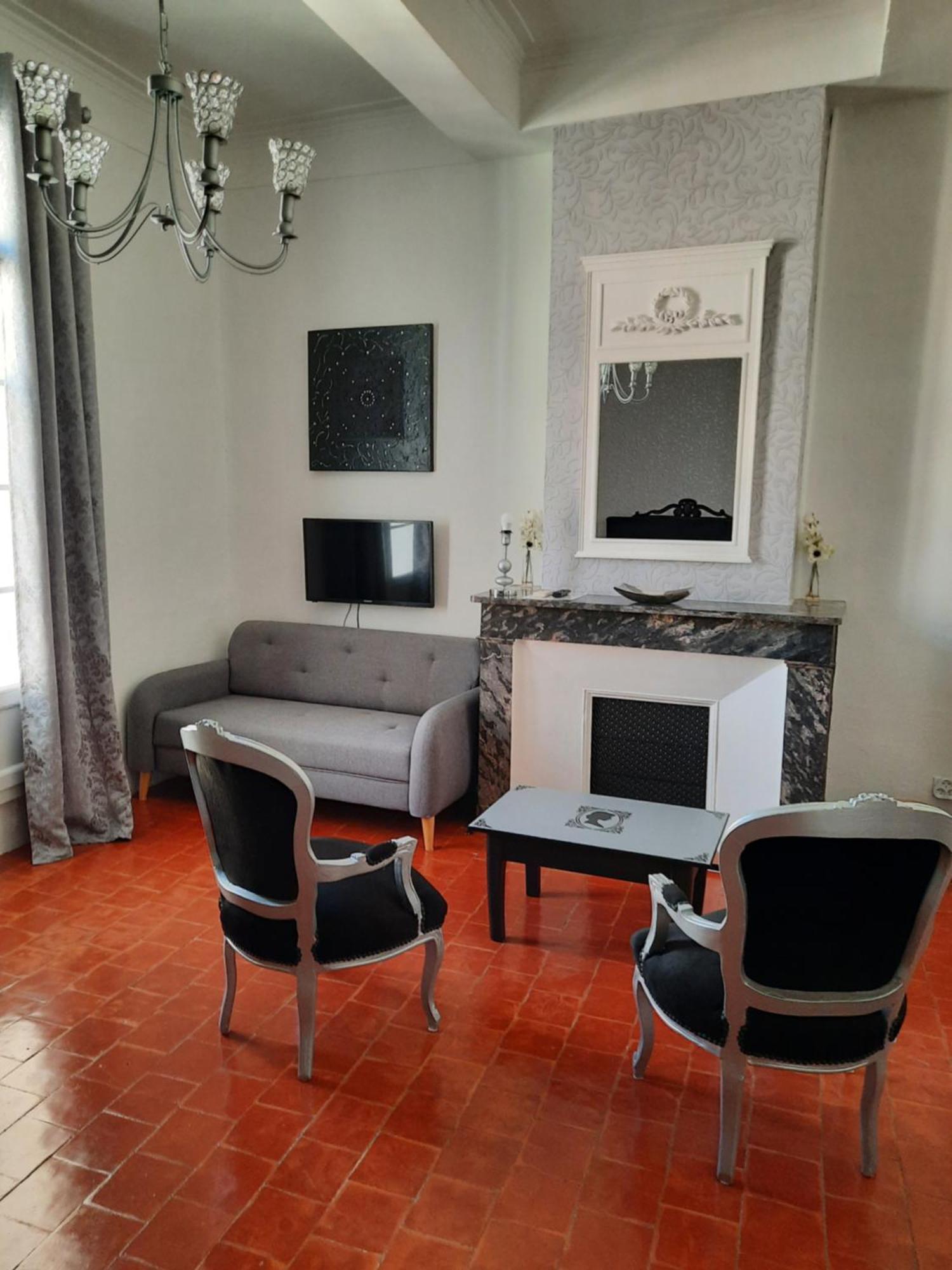 Chambres d'hôtes Belle Vigneronne Montagnac  Extérieur photo
